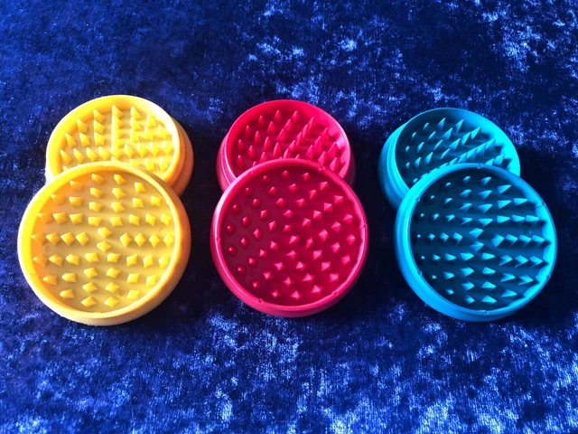 Genuine Official Haarlem Grinders Amsterdam