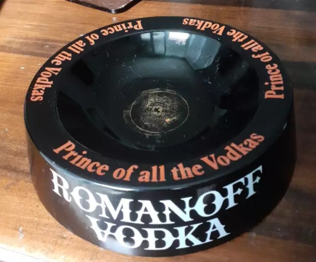 Vtg Round Romanoff  Vodka Ashtray Collectable Pub Man Cave Home Bar 8” Inches