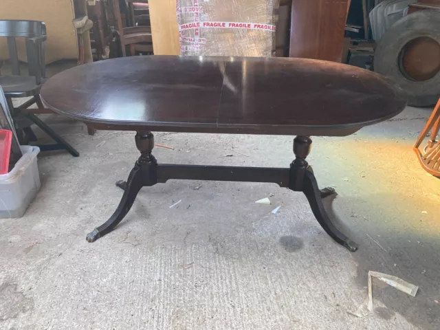 Vintage Antique Style Double Pedestal Oval Extending Dining Table with Claw Feet