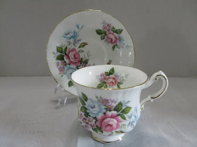 Paragon Bone China Tea Cup & Saucer "Flower Festival" "B" Cabbage Rose Bouquet