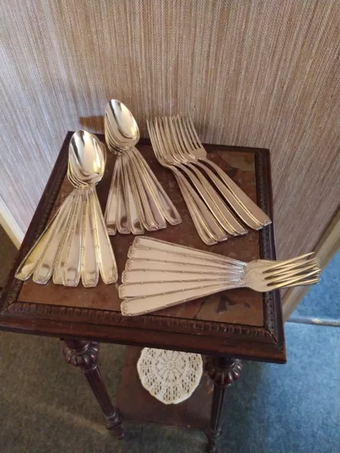 Housewife 24 Room Table Covered Goldsmith St-Médard Louis XVI Style