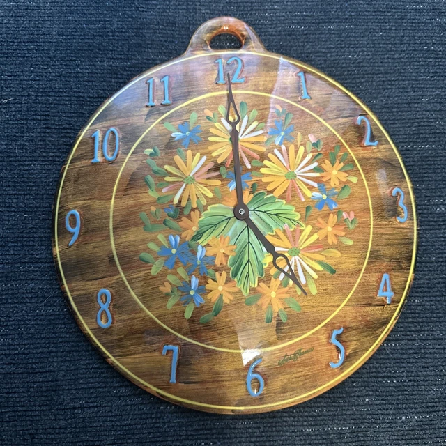 VINTAGE SETH THOMAS Wall Clock Battery Operated Floral Pattern (Not