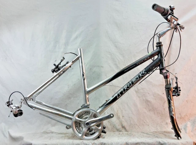 2005 TREK MULTITRACK 7200 Hybrid Bike Frame Set 20
