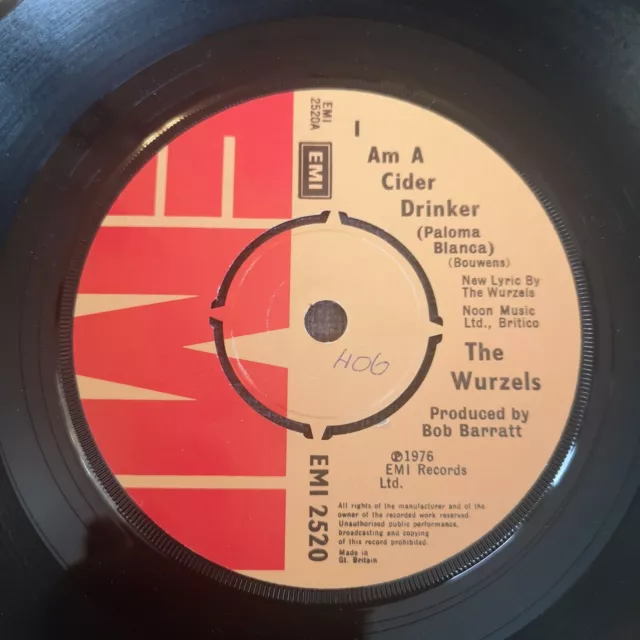 The Wurzels – I Am A Cider Drinker (Paloma Blanca) - 7" Single - EMI 2520 - VG+