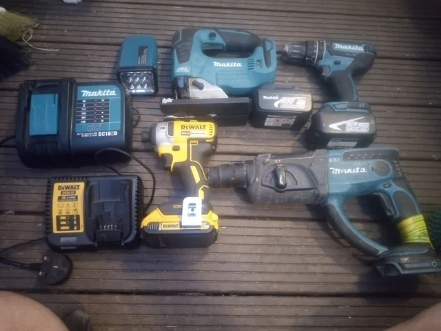 Image of Ozito PXDDS-201 cordless drill on eBay website