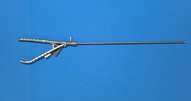 Laparoscopic 5mm Needle Holder Left Curved SS Reusable Surgical Instruments