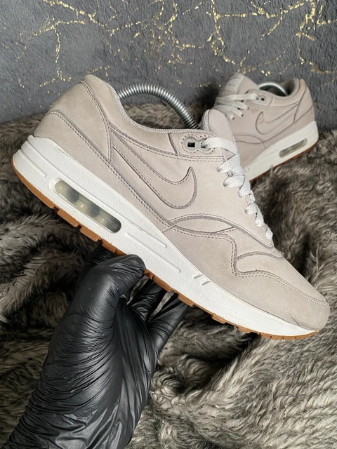 air max 1 gum sole