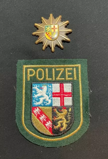 Altes Ärmelabzeichen gestickt Filz grün Polizei Saarland mit Mützenstern #006