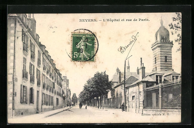 CPA Nevers, L`Hopital et rue de Paris 1908