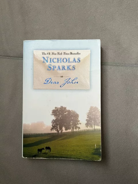 Dear John by Nicholas Sparks Paperback