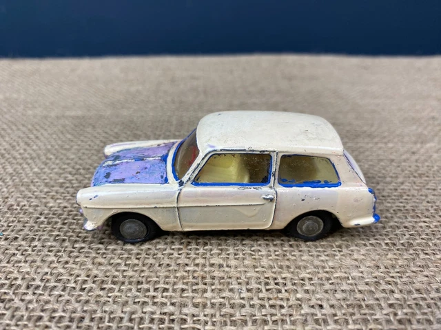 VINTAGE SPOT ON Triang Austin A40 Diecast Car For Restoration £6.50 ...