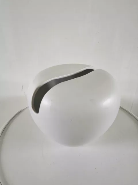 Vase en céramique blanche design années 80