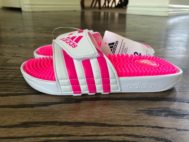 adidas gazelle silver green womens adidas adissage (Black/Light Scarlet/Running White) Men's Slide Shoes