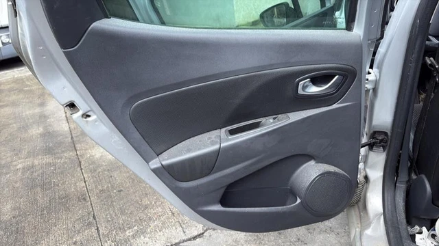 Panneau De Porte Arrière Gauche Pour RENAULT CLIO 5 PHASE 1 - Réf 829A11818R
