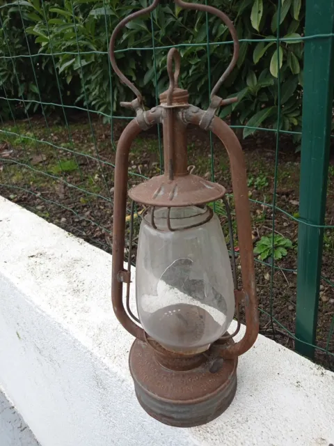 ancienne  lampe tempête marine , en verre  & métal , 42 cm