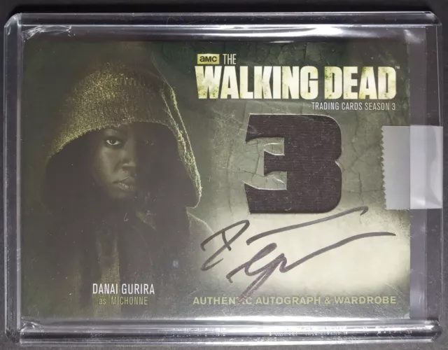The Walking Dead Season 3 Autograph Wardrobe Danai Gurira As Michonne AM8