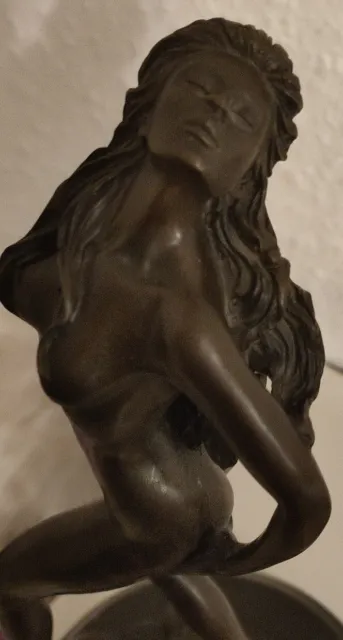 Bronze Skulptur von Noll, elegante Tänzerin, signiert
