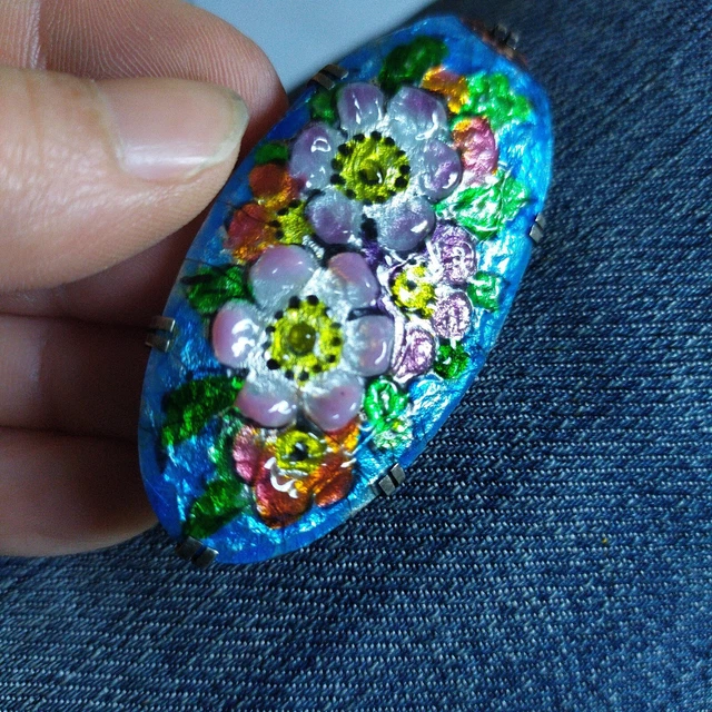 Broche Ancienne En Porcelaine De Limoges – Décor Fleurs Roses Et Bleuets – Bel état