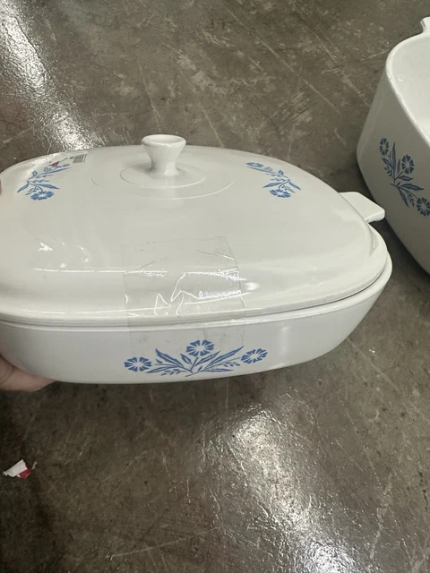 VINTAGE CORNING WARE Blue Cornflower 10 Inch Casserole Dish P-10-B