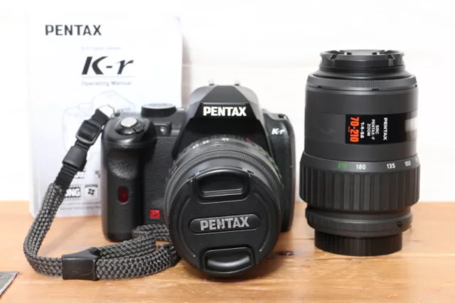 Pentax K-r Digital Camera & 2 zoom Lenses shutter count 11.100 only very good co