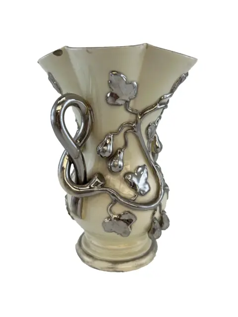 Grand vase barbotine en faience de Langeais 19eme décor poire 19cm 3