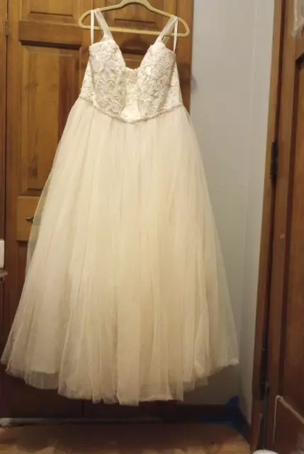 Davids Bridal Ivory & Champagne , Long Strapless Wedding Dress Size 20