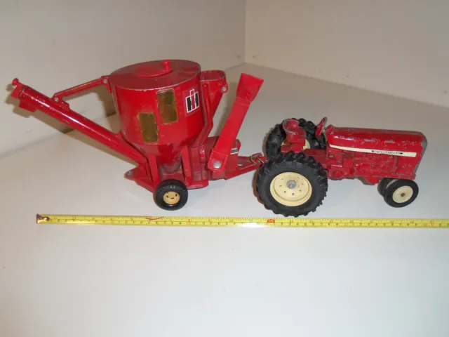 Vintage Ertl International Harvester Tractor & Red Feed Grinder Mixer Mill