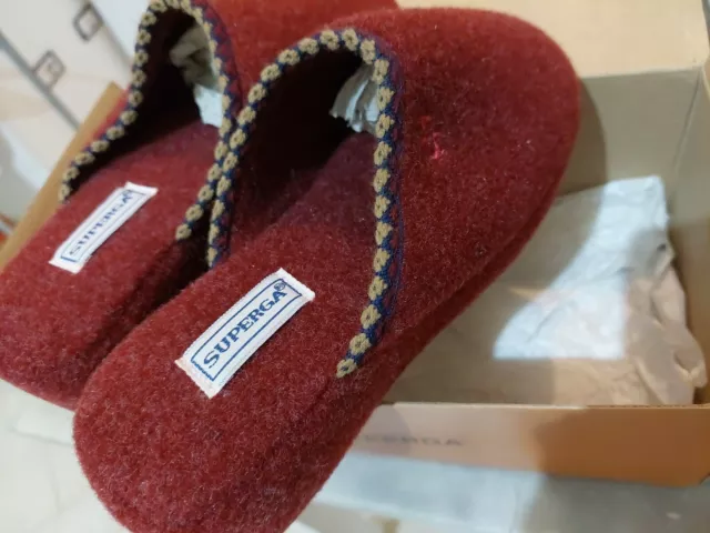 N. 2 PAIA di Pantofole Superga nuove Mai Usate. Imbottite Lana