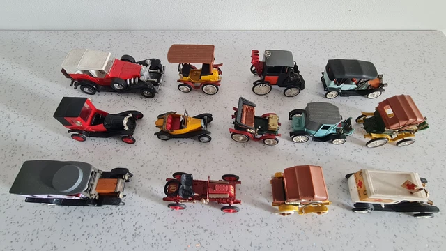 Lot De 20 Mini Voitures Plastique – Bonux / MIR – Vintage Années 1960-70 – Renault