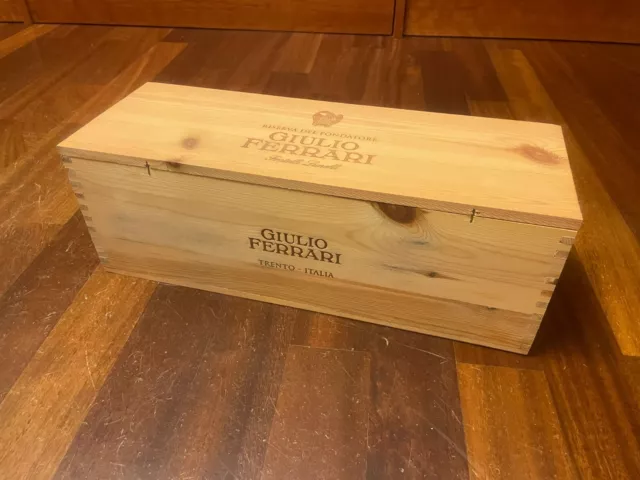 Giulio Ferrari - Riserva del Fondatore - magnum 1,5 L. - scatola di legno - 1995