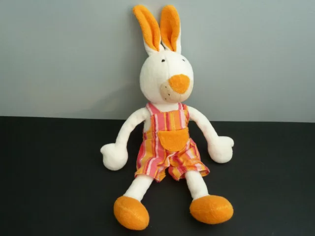 98. DOUDOU PELUCHE  BABYSUN LAPIN SALOPETTE ROUGE ORANGE ROSE GRELOT 26cm - TBE