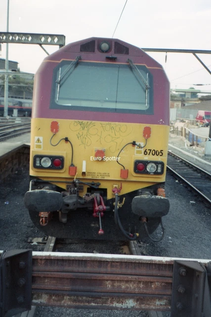 B246 35MM NEGATIVE Class 67 67005 Kings Cross c.2003 [2] EUR 2,97 ...