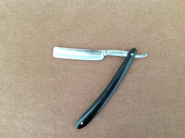 Joseph Rodgers & Sons "Cutlers To Their Majesties" Straight Razor