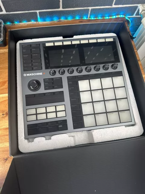 NI MASCHINE + Plus Comme Neuf