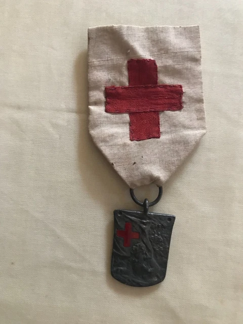 Médaille Croix-Rouge Module Argent – Émaux Parfaits – Avec Boîte – État Superbe