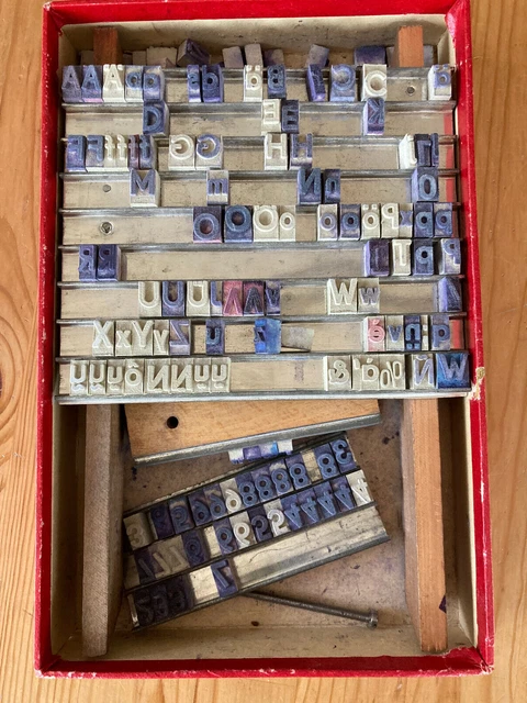 Setzkasten * Buchstaben + Zahlen * Druck * Stempel * Typografie * Vintage * 13mm 2