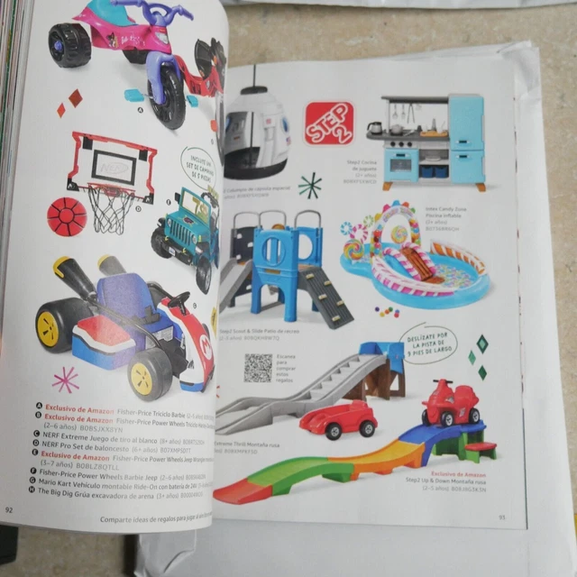 Christmas 2023 La Carrera Festiva De Amazon Toy Catalog With Stickers Spanish