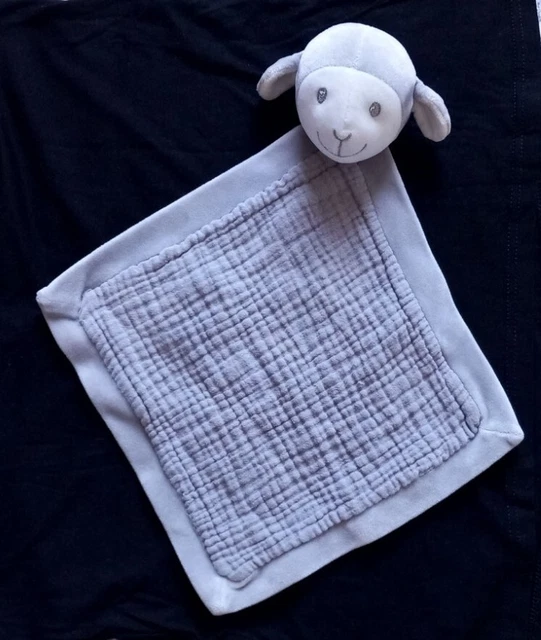 Doudou lange Gris Mouton Plat Simba Toys Benelux Kiabi