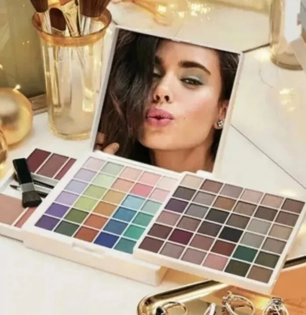 Avon Oh What Fun Makeup Mega Palette Eyes Lips Face Eye Shadow Gloss Blush Avon Oh What Fun Makeup Mega Palette Eyes Lips Face Eye Shadow Gloss Blush
