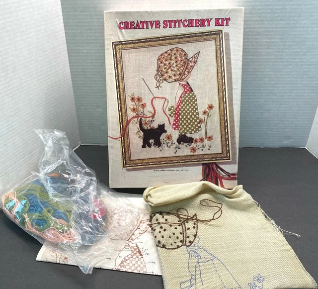 Kit Creative Stitchery Crewel Holly Hobbie CSK5001 1972 abierto 10 x 12 pulgadas