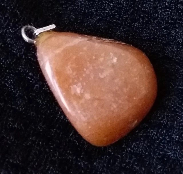 Cornaline pendentif 20x16x12mm pierre fine lithothérapie chakra sacré renforce