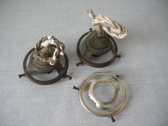 SUPERBE LOT DE 3 anciennes MEDAILLES en BRONZE EUR 65,00 - FR