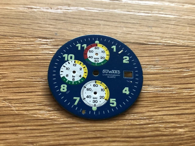 Cadran De Montre LIP Dauphine - Diamètre 24.31 Mm - Beau Fond - Neuf Sans étiquette