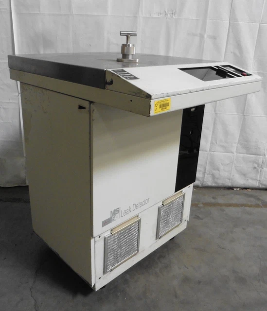 G177761 Veeco Instruments SC7 3124 11/15 MS-50 Leak Detector