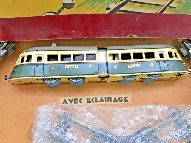RARE COMME NEUF CAMION DEPANNEUSE ref 63 DAISY MATIC , jouet mécanique