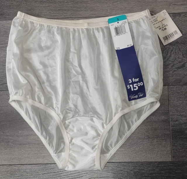 VTG NWT VANITY Fair Ivory Nylon Panty~Size 5~Semi Sheer~Granny~Full Cut