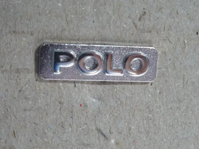 Volkswagen VW Pin Polo Lettering, Molto Raro