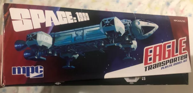 MPC Space 1999 Eagle Transporter 1:48 Scale Model Kit 22" Long MPC825 3