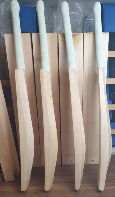 High Grade 1/2/3 English Willow Plain Cricket Bats - all sizes