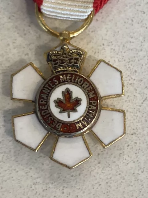 Miniatura de la Orden de Canadá